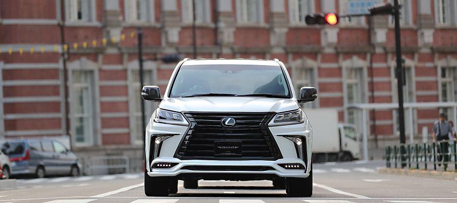  Lexus LX570 by Artisan Spirits (URJ200) 2016 года  (фото 7 из 12)